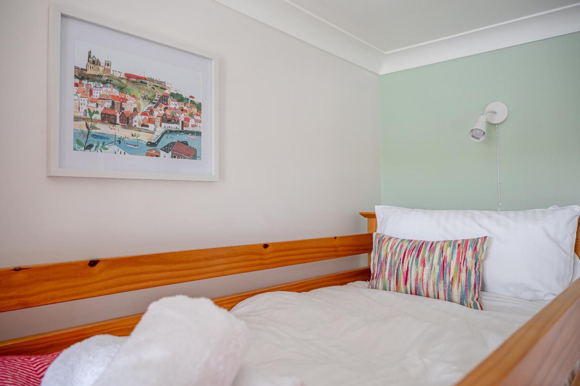 Rosemill - Large Pet Friendly Home With Off Road Parking Whitby Exterior foto