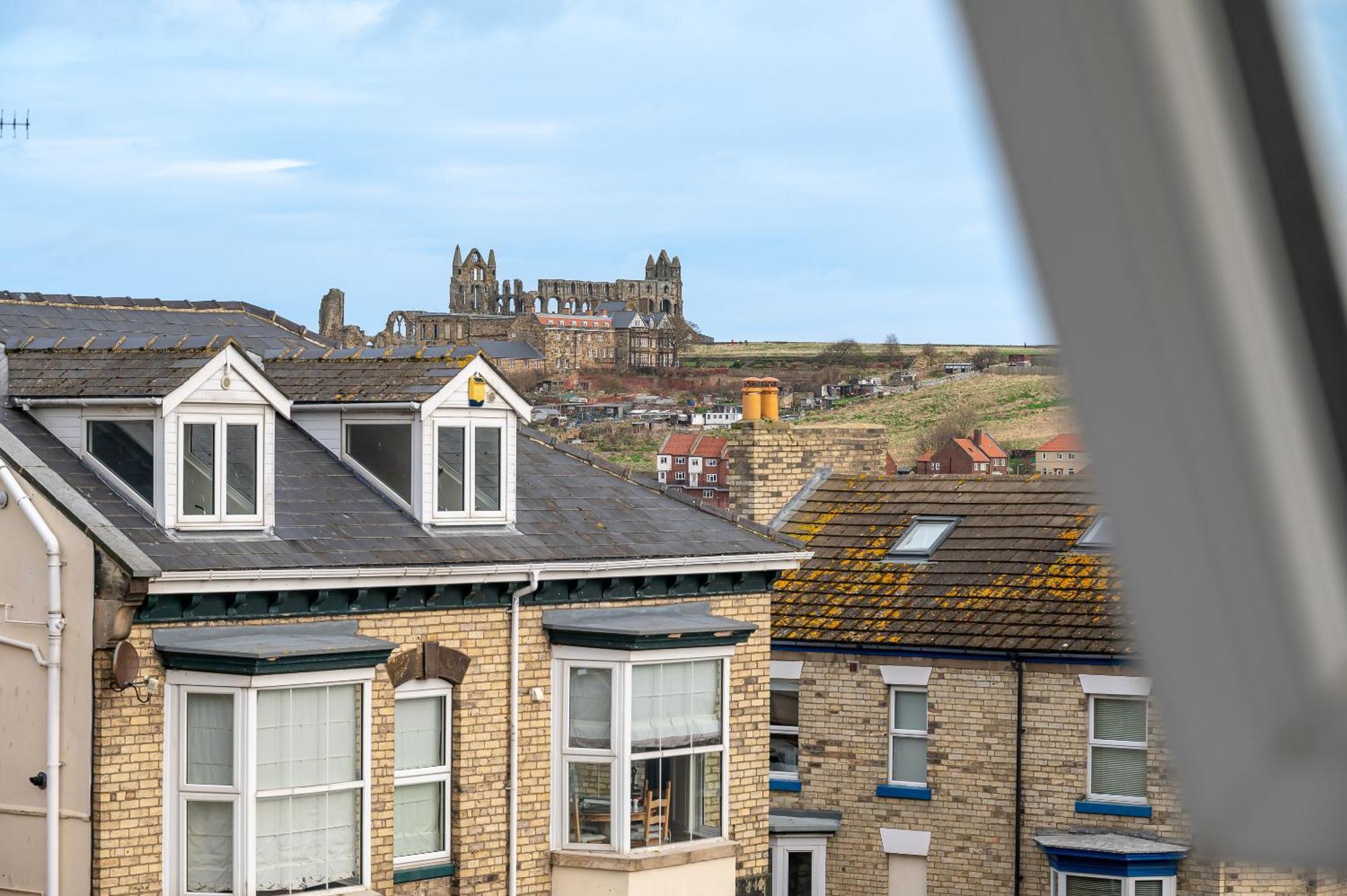 Rosemill - Large Pet Friendly Home With Off Road Parking Whitby Exterior foto