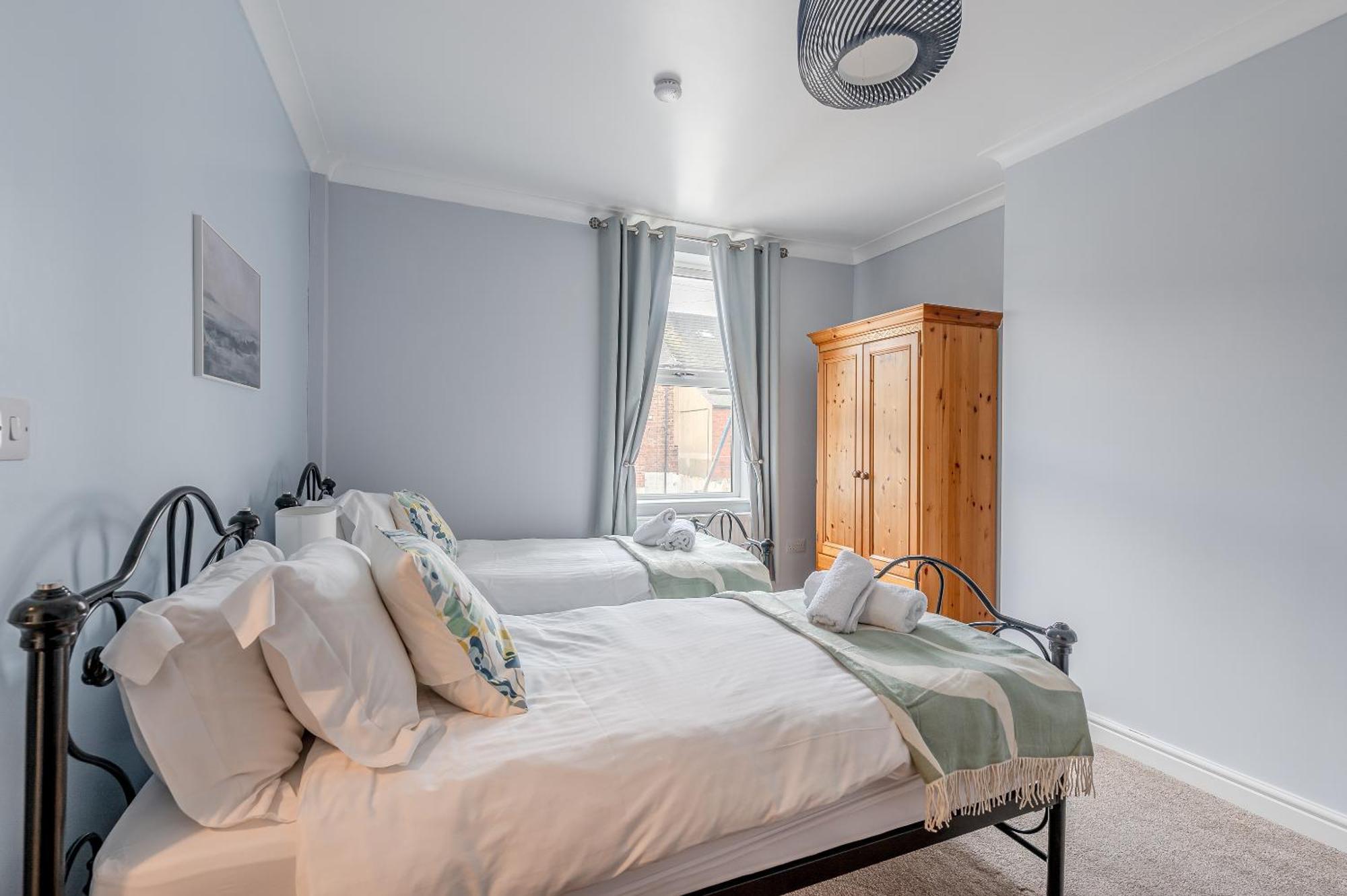 Rosemill - Large Pet Friendly Home With Off Road Parking Whitby Exterior foto